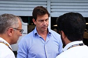 Wolff: az F1 nem bújhat el a közel-keleti országok társadalmi problémái elől