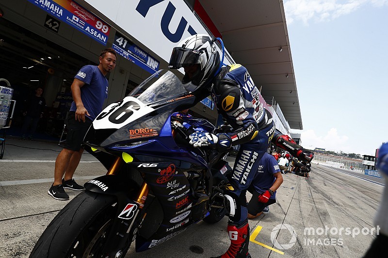 Suzuka 4 Hours: Faeroz bawa Yamaha pole position