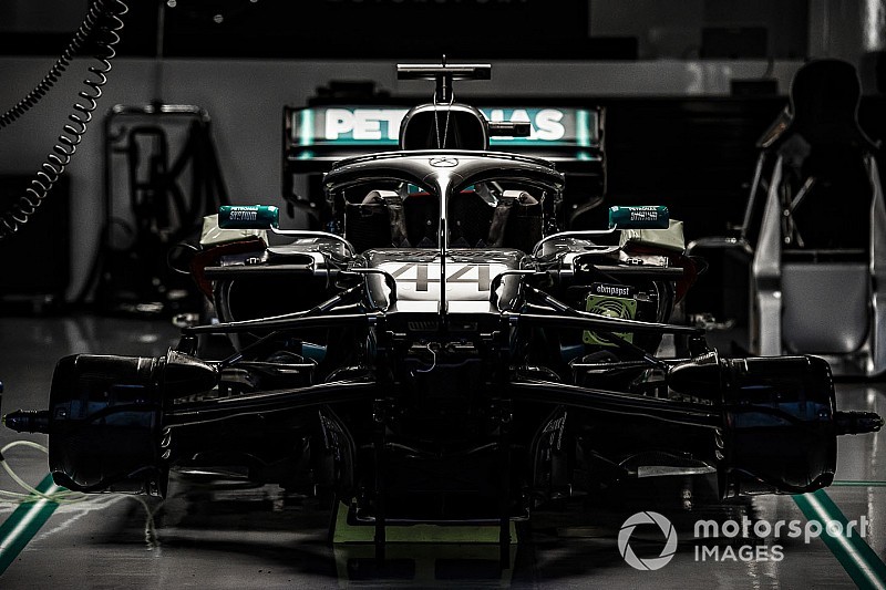 Strategie: un pit per Mercedes e Red Bull, due per Ferrari