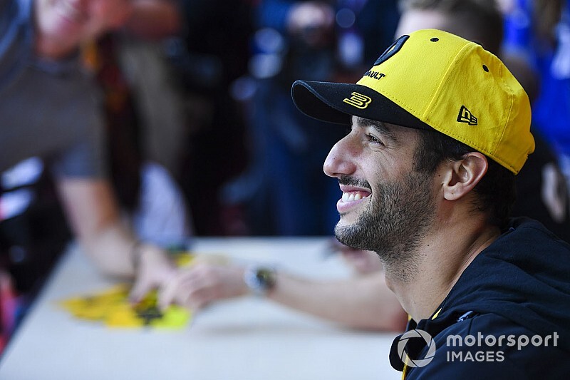 Hakkinen: Nem Ricciardo képességeivel van baj, hanem a Renault-val