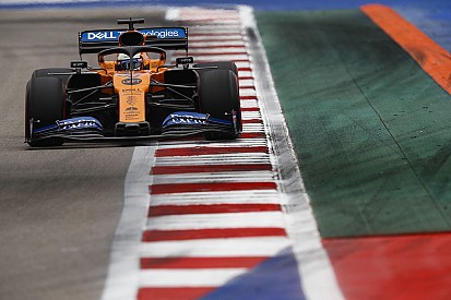 Sainz szerint a középmezőny keveset van képernyőn: unalmas az élmezőny?