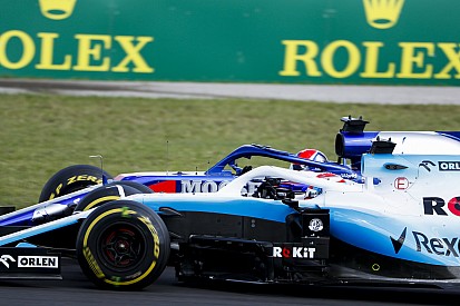 «Надо быть менее предвзятыми». Расселл призвал Williams к экспериментам
