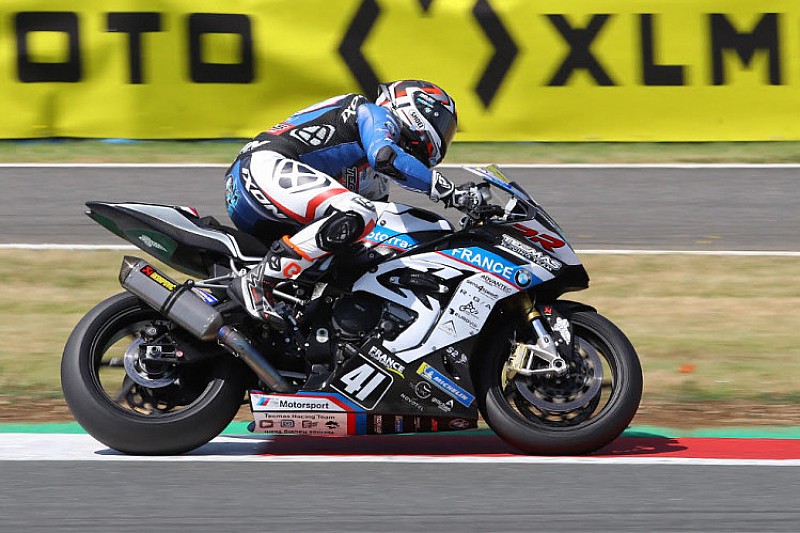 Superbike à Magny-Cours : les écarts se creusent et se réduisent