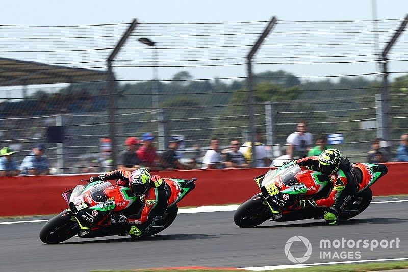 Espargaró blasé, Iannone "croit beaucoup" en Aprilia