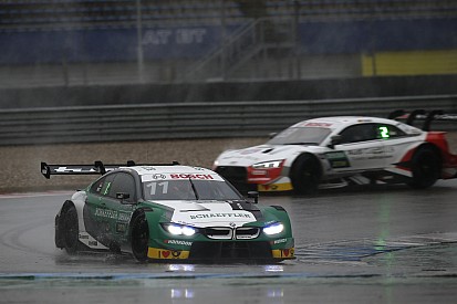 Wittmann wint in kletsnat Assen, DNF Frijns na zaterdag vol pech