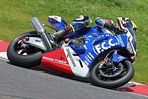 Drama Warnai Kemenangan F.C.C. TSR Honda France di EWC Estoril