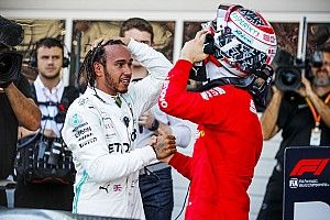 Hamilton: Ferrari se equivoca al colocar a Leclerc como N°1