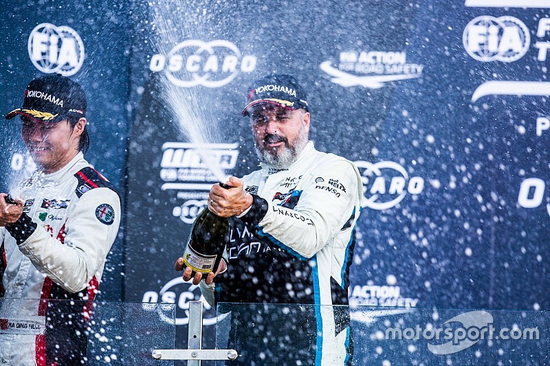 Course 1 -Yvan Muller s'impose pour Lynk & Co à Ningbo