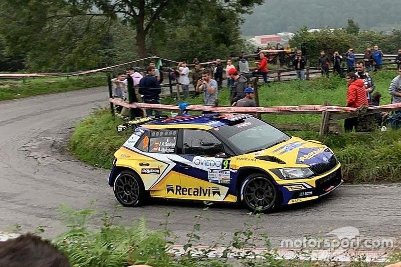 'Cohete' Suarez, intratable en casa con su Fabia R5