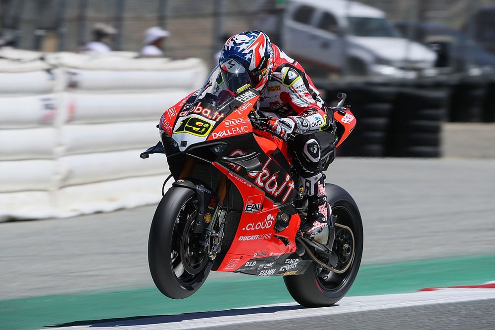 Ducati, in Algarve per fermare Rea
