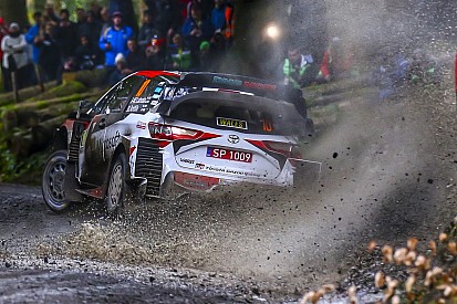 WRC, Rally Galles, PS7: Ogier si ripete. Latvala capotta!
