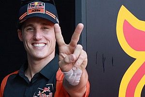 Pol Espargaró: “Podría estar en casa, pero estoy aquí porque KTM se lo merece”