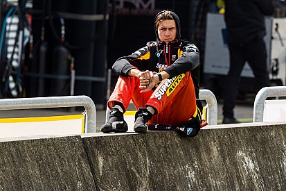Off-contract Mostert admits Supercars future a "tough decision"