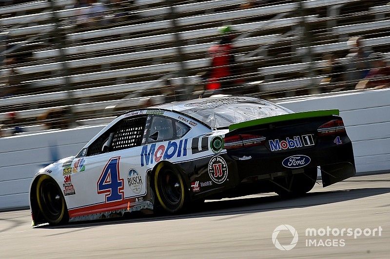 Kevin Harvick, Stewart-Haas Racing, Ford Fusion Mobil 1