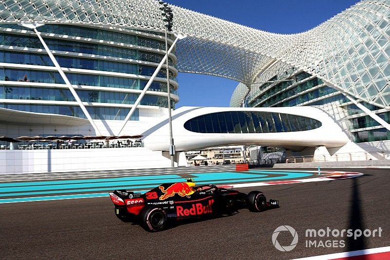 Verstappen ‘positief verrast’ over prestaties Red Bull in Abu Dhabi