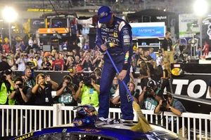 After Darlington disaster, Kyle Larson eyes a historic feat at Bristol