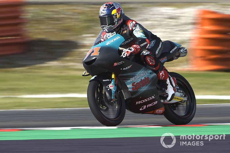 Moto3, Buriram, Libere 2: Sasaki sorprende tutti, fatica Martin