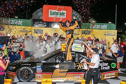 Brad Keselowski rompe el ayuno de victorias en Darlington