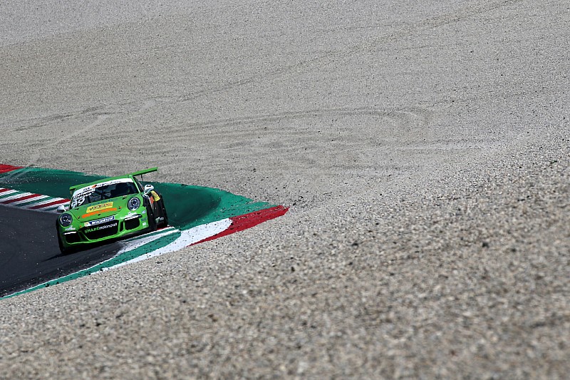 Carrera Cup italia: Mosca e Stefanelli dimessi, recuperi rapidi