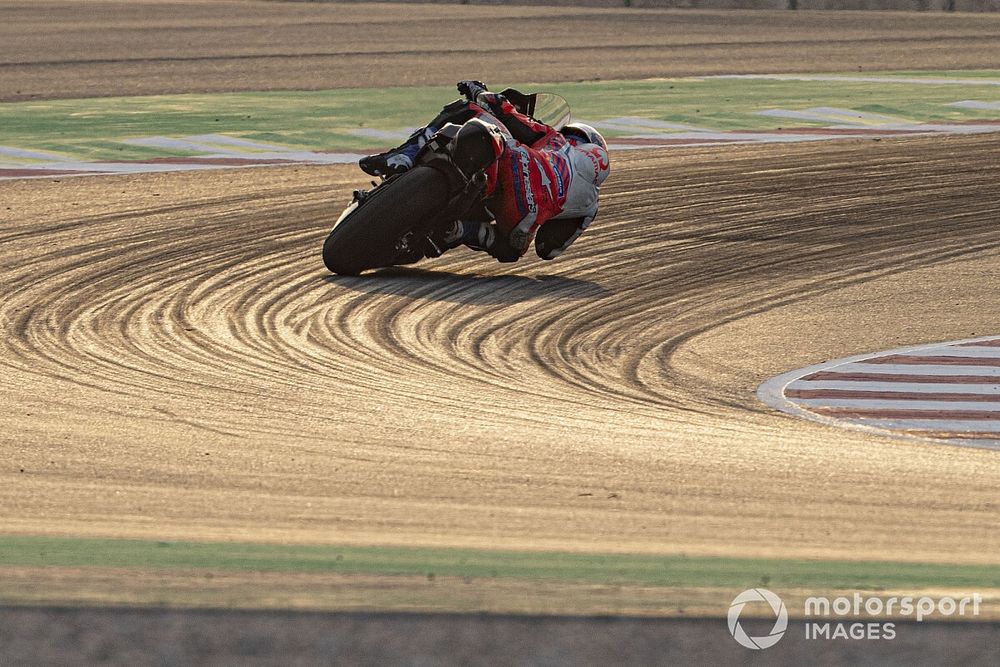 Zandstorm gooit roet in het eten op laatste MotoGP-testdag