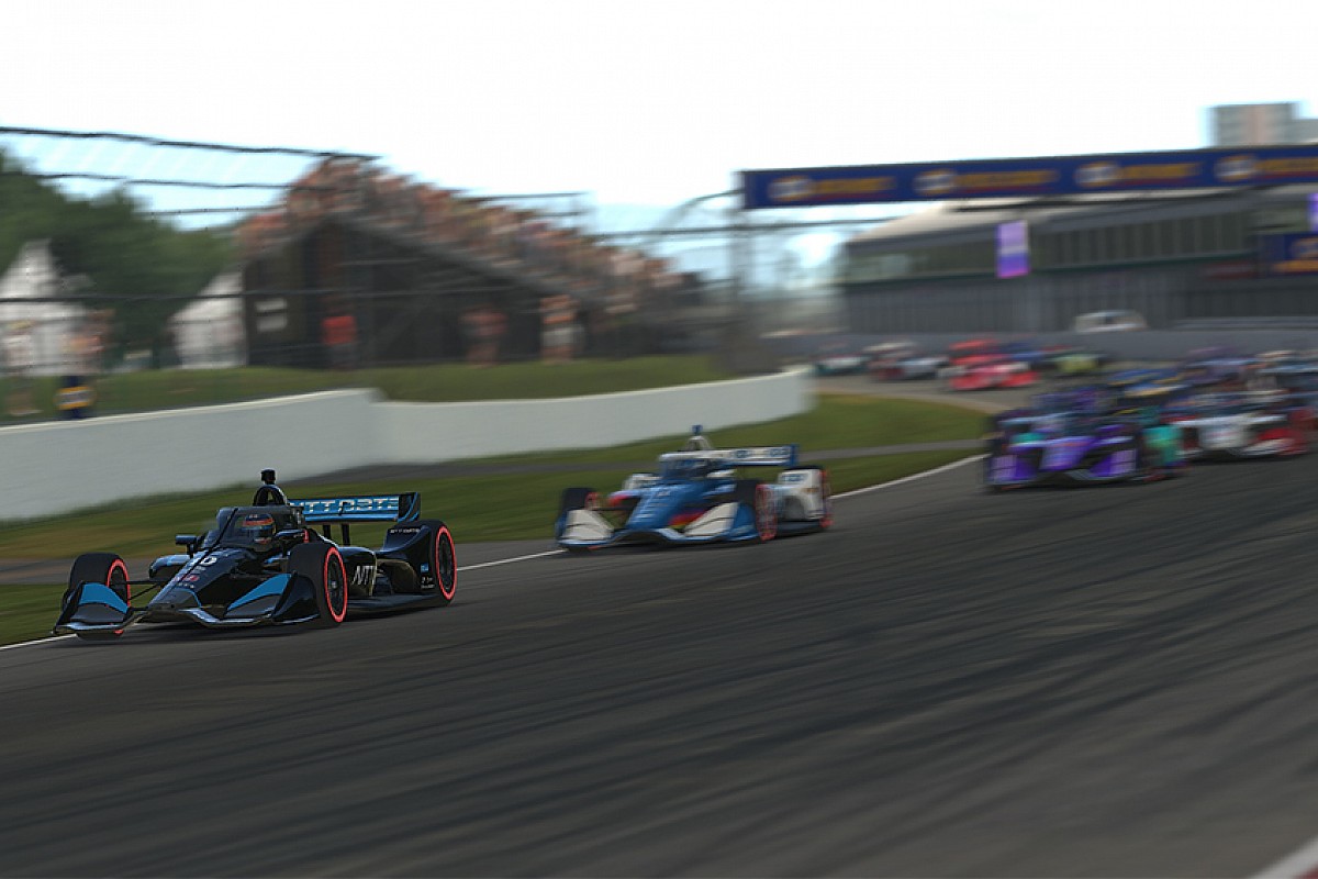 Alex Palou ya gana en la IndyCar... virtual