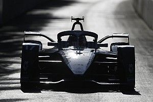 Fórmula E: de Vries domina e vence a corrida 1 na Árabia; di Grassi é nono