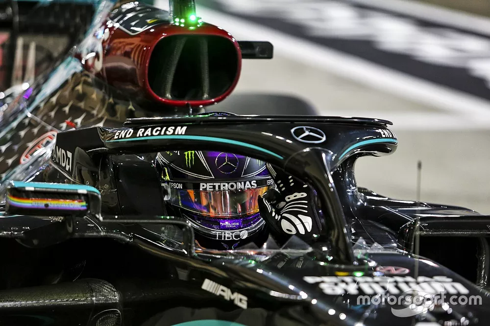 Ganador de la pole Lewis Hamilton, Mercedes