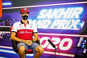 Giovinazzi: "Bu hafta sonu bolca mavi bayrak göreceğiz"