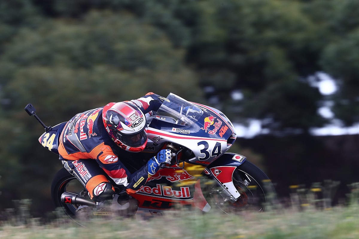 Hasil Kualifikasi Rookies Cup Italia: Perbaiki Catatan Waktu, Mario Aji Start Kelima