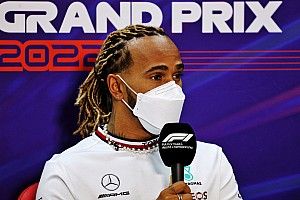 Hamilton dona 50.000€ tras saltarse la gala de la FIA