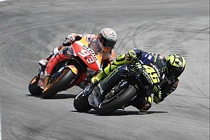 Rossi: “Márquez es un calculador”
