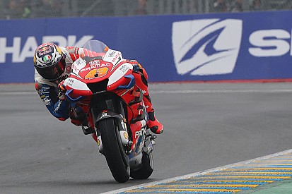 Pas de pari en slicks pour Miller, mais une première ligne !