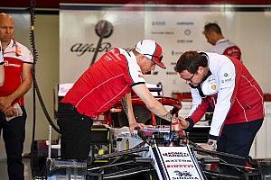 Räikkönen a munka hőse lett az Alfa Romeónál