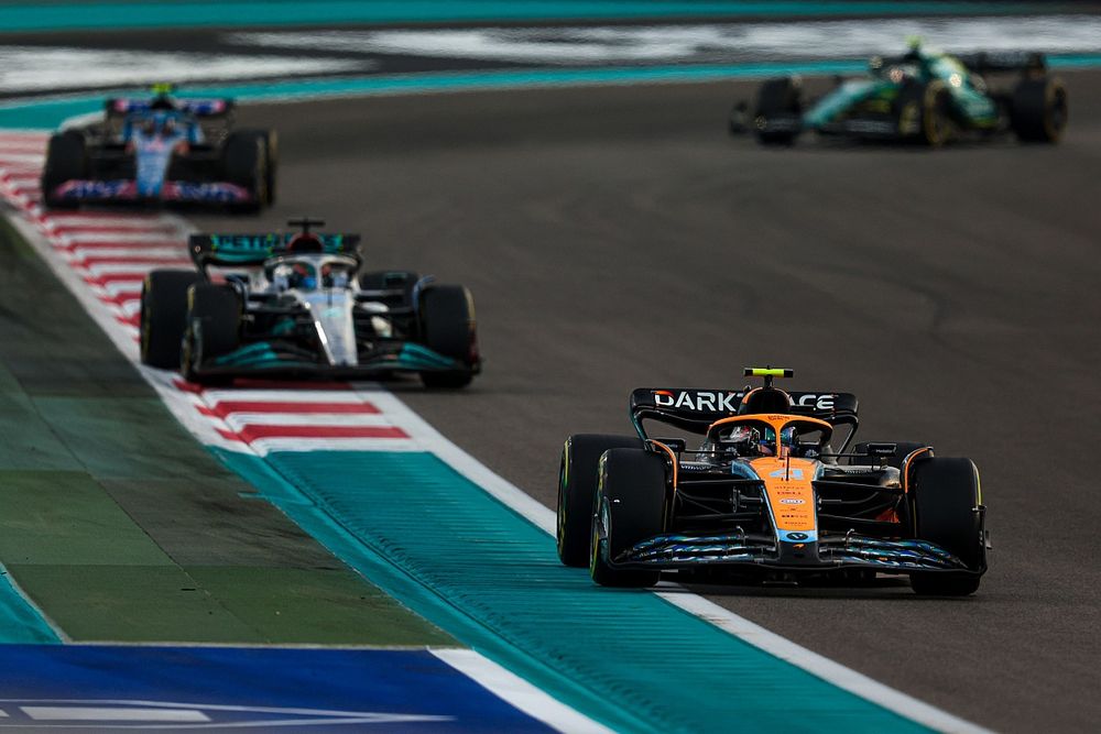 Ezért van 18 hónapos fejlesztési hátrányban a McLaren