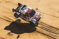 Autos, Étape 6 - Al-Attiyah seul au monde sans Peterhansel et Sainz