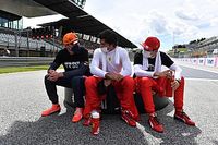 F1: Red Bull foi atr&aacute;s de motores da Mercedes e Ferrari depois da Honda anunciar sa&iacute;da da categoria