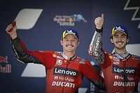 Ducati descarta a Vi&ntilde;ales: "Estamos contentos con Bagnaia  Miller"
