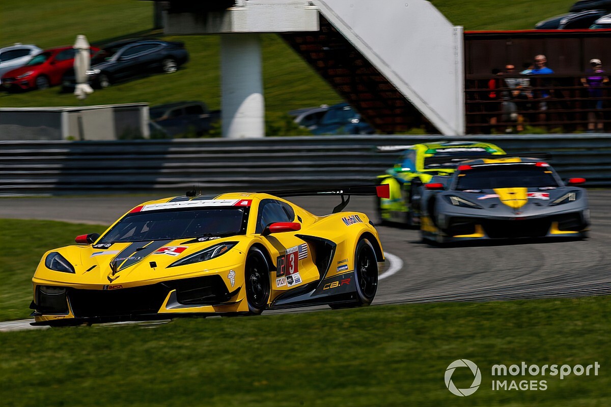 IMSA Lime Rock: Corvette, Aston Martin share victory spoils in shortened race
