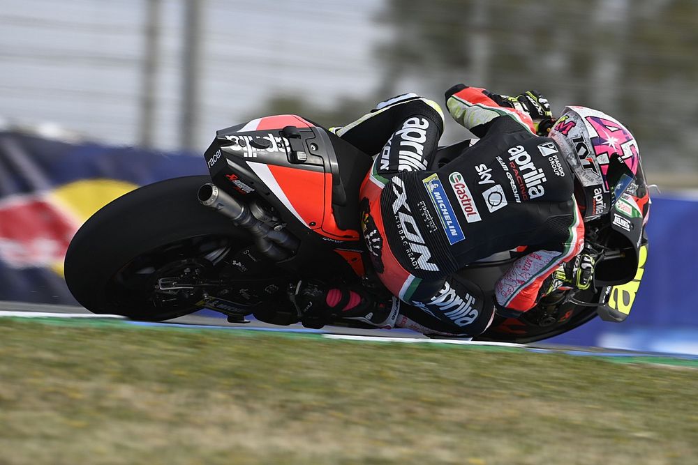 Espargaro: “Stupito dal gran passo, è un bel futuro per Aprilia”