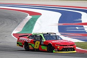 NASCAR: Paludo volta a brigar no top 5 da Xfinity, mas abandona com quebra de transmissão