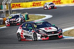 Estoril WTCR: Honda's Tassi wins as loose bonnet costs Monteiro