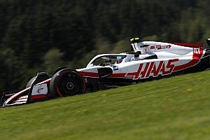 Rosberg: Schumacher moet nog niet denken aan stap naar F1-topteam