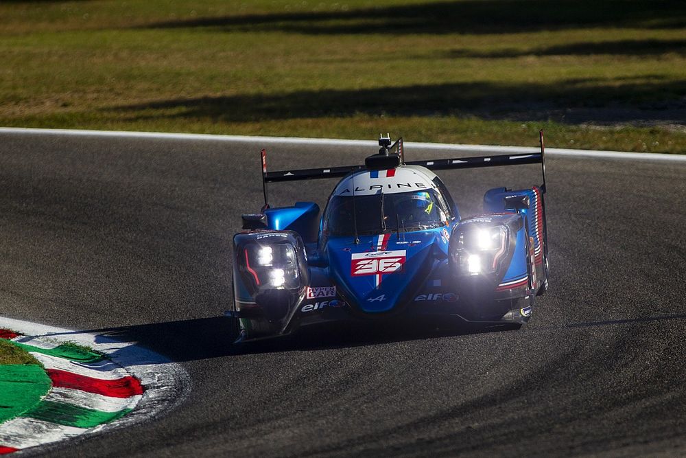 #36 Alpine Elf Team Alpine A480 - Gibson of Andre Negrao, Nicolas Lapierre, Matthieu Vaxiviere