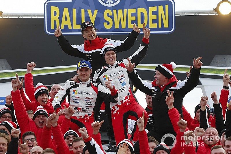 Shigeki Tomoyama, President, GAZOO Racing Company, Ott Tänak, Martin Järveoja, Toyota Gazoo Racing WRT team