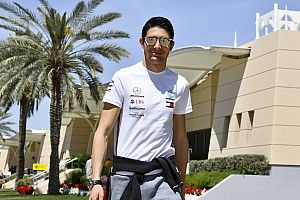Ocon még mindig nem ülhet autóba a Mercedesnél