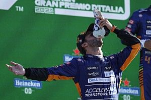 A McLaren az F1 erősorrendjében is dominált, Leclerc egy helyet javított