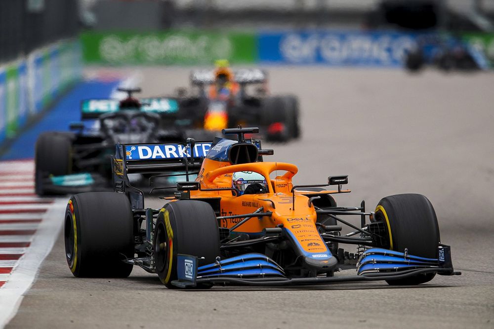Ricciardo: "Geçiş lastiklerine geçmem gerektiği açıktı"