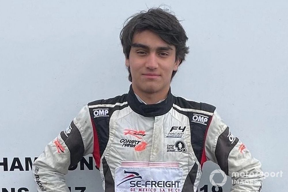 F.Regional: la Monolite Racing firma José Garfias