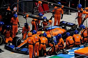 Juan Pablo Montoya: Le a kalappal Lando előtt
