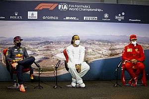 Syarat Carlos Sainz Kalahkan Max Verstappen dan Lewis Hamilton